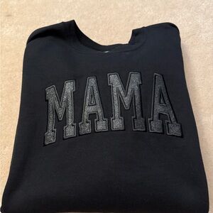 Black 'MAMA' Sweatshirt